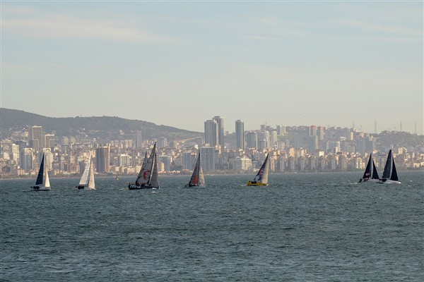 MSB’den MSÜ Deniz Harp Okulu sporcularına tebrik