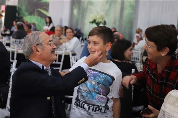 Başkan Büyükerşen, Engelliler Günü’nde ailelerle buluştu