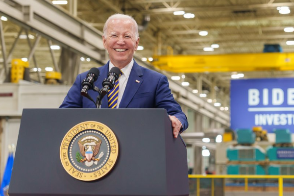 Biden: “Amerika’nın en büyük 25 ilaç şirketi pazarın yüzde 70’ini kontrol ediyor”