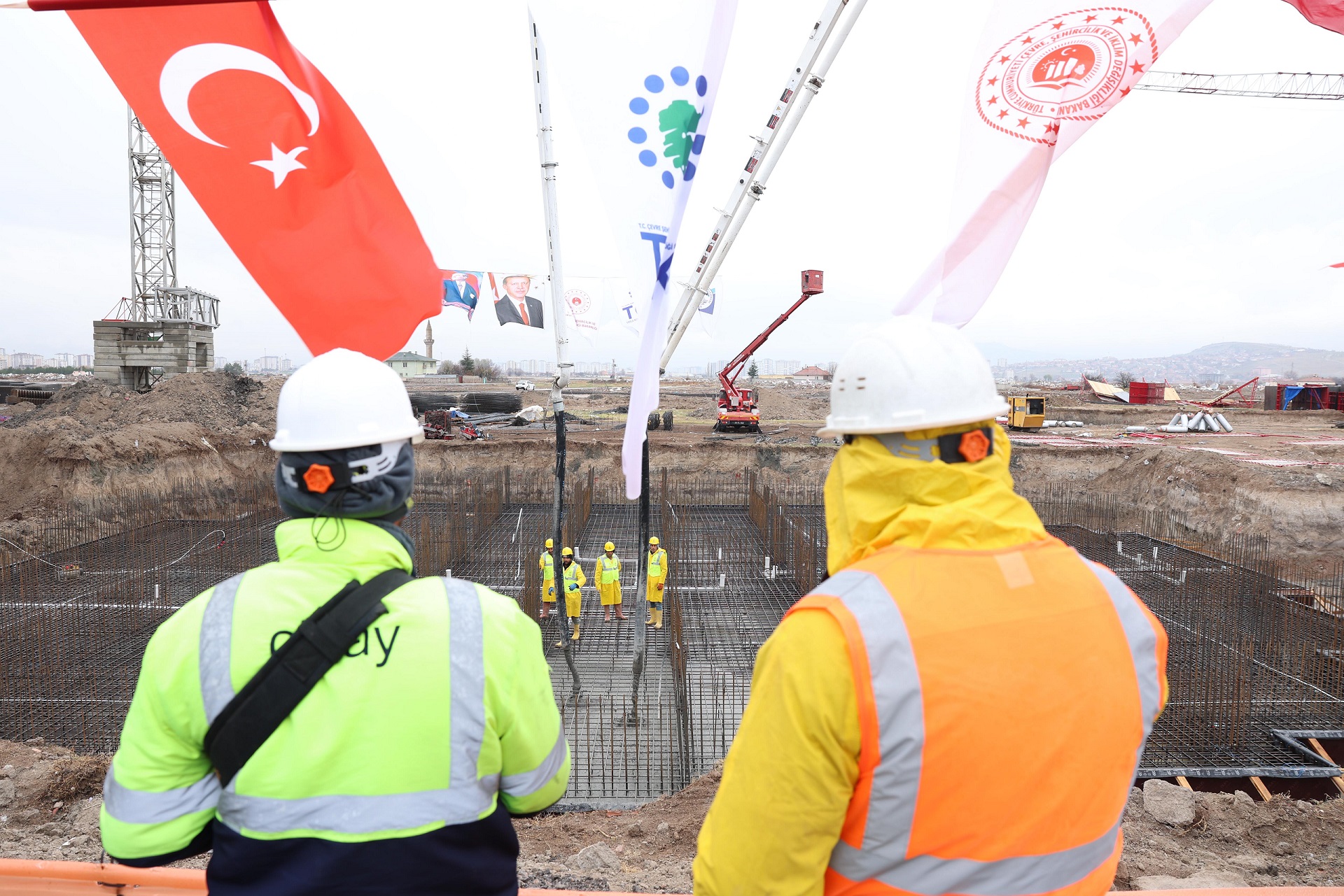 Başkan Büyükkılıç: ”16 ilçenin Kentsel Dönüşüm Strateji Belgesi tamamlandı”