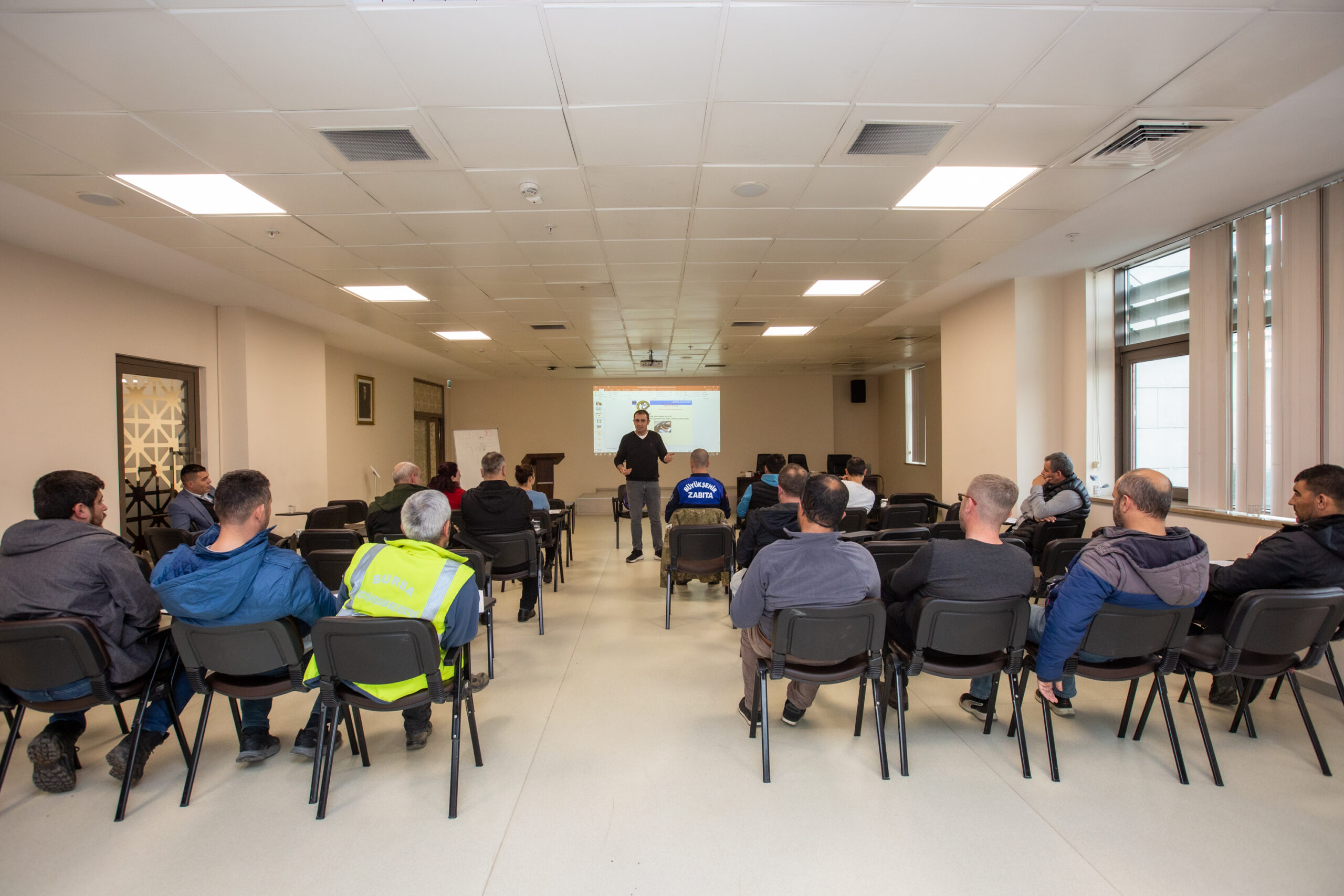 Bursa’da şoförlere güvenli ve ekonomik sürüş eğitimi verildi