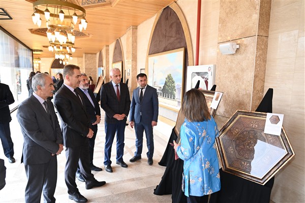 “Keçenin Vuslata Yolculuğu” sergisi açıldı