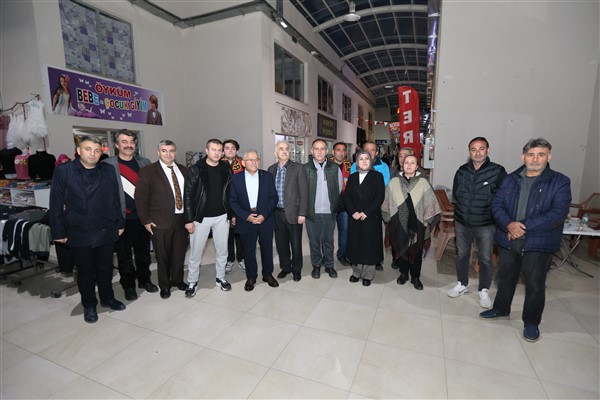 Başkan Büyükkılıç, Çarşı İldem esnaflarını ziyaret etti