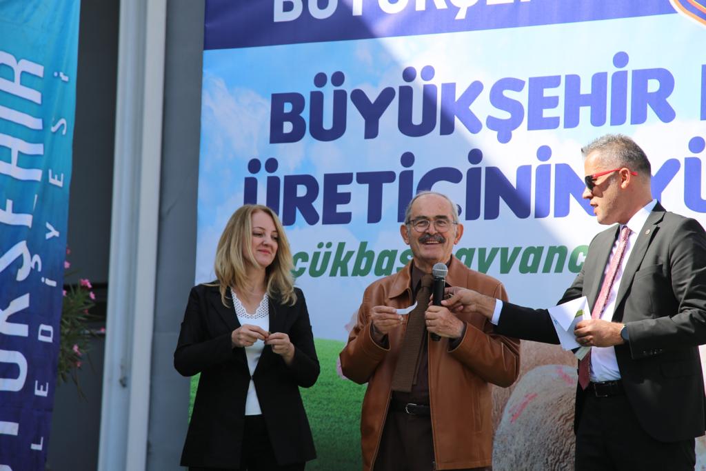 Başkan Büyükerşen: ”Çok çalışıp üretmek zorundayız”