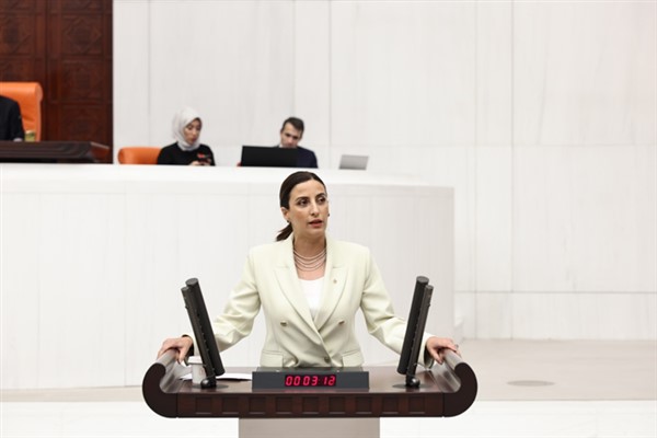 Rızvanoğlu: “Çevre ve iklim değişikliği konuları, şehircilikten ayrılmalı”