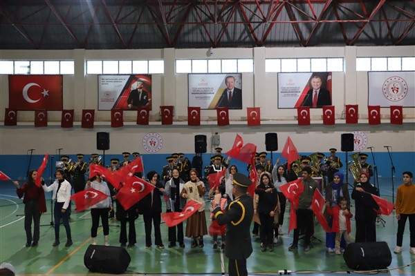 2’nci Ordu Bölge Bando Komutanlığı, Hakkari’de konser verdi
