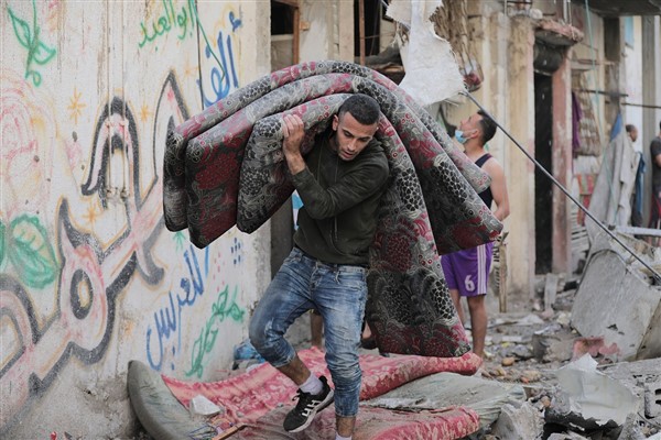 UNRWA Genel Komiseri Lazzarini: “Gazze’de derinleşen bir trajedi var”