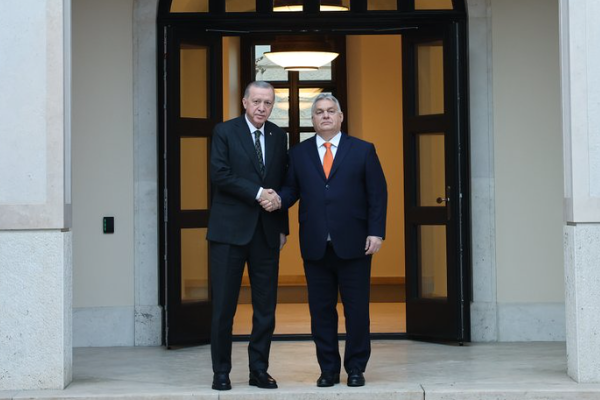 Cumhurbaşkanı Erdoğan, Macaristan Başbakanı Orban ile bir araya geldi