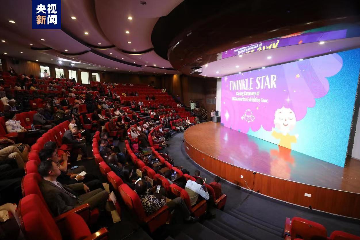 “Pırıldayan Yıldızlar” etkinliği Kenya’da törenle sona erdi