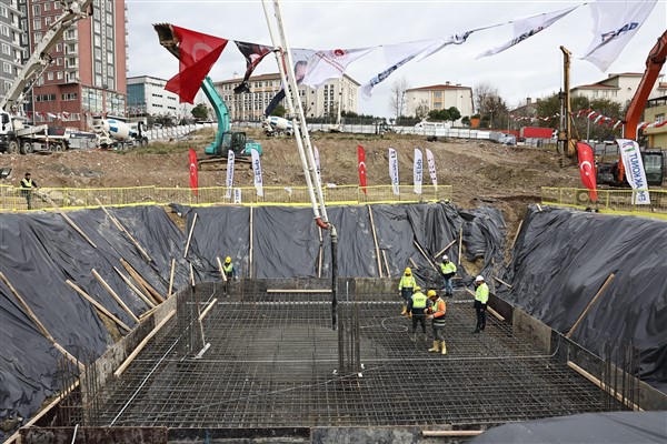 Bağcılar’da Asburçaklar Sitesi’nin temeli atıldı