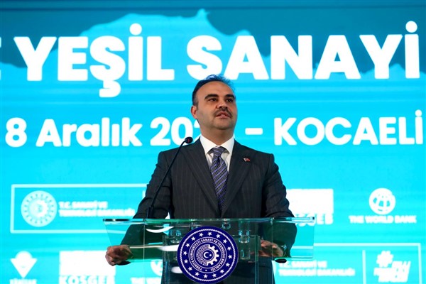 Bakan Kacır: Hiçbir ülkenin teknolojik üstünlüğü başka ülkelere, zulmetme hakkını tanımaz”