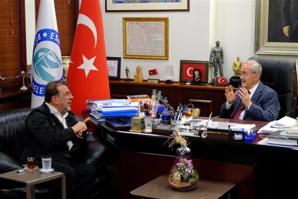 Özgentürk, Başkan Büyükerşen’i ziyaret etti