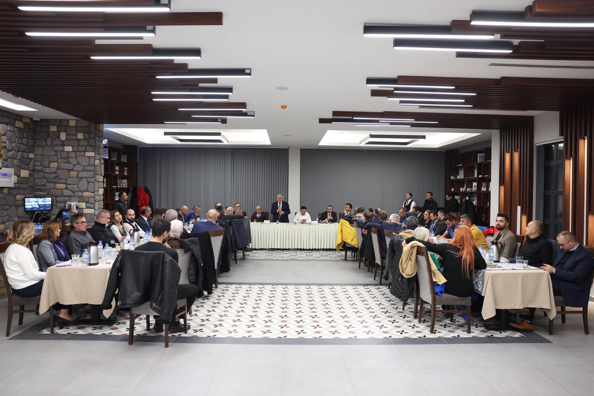 Vali Çiçek ve Başkan Büyükkılıç’tan “Turizm Toplantısı”