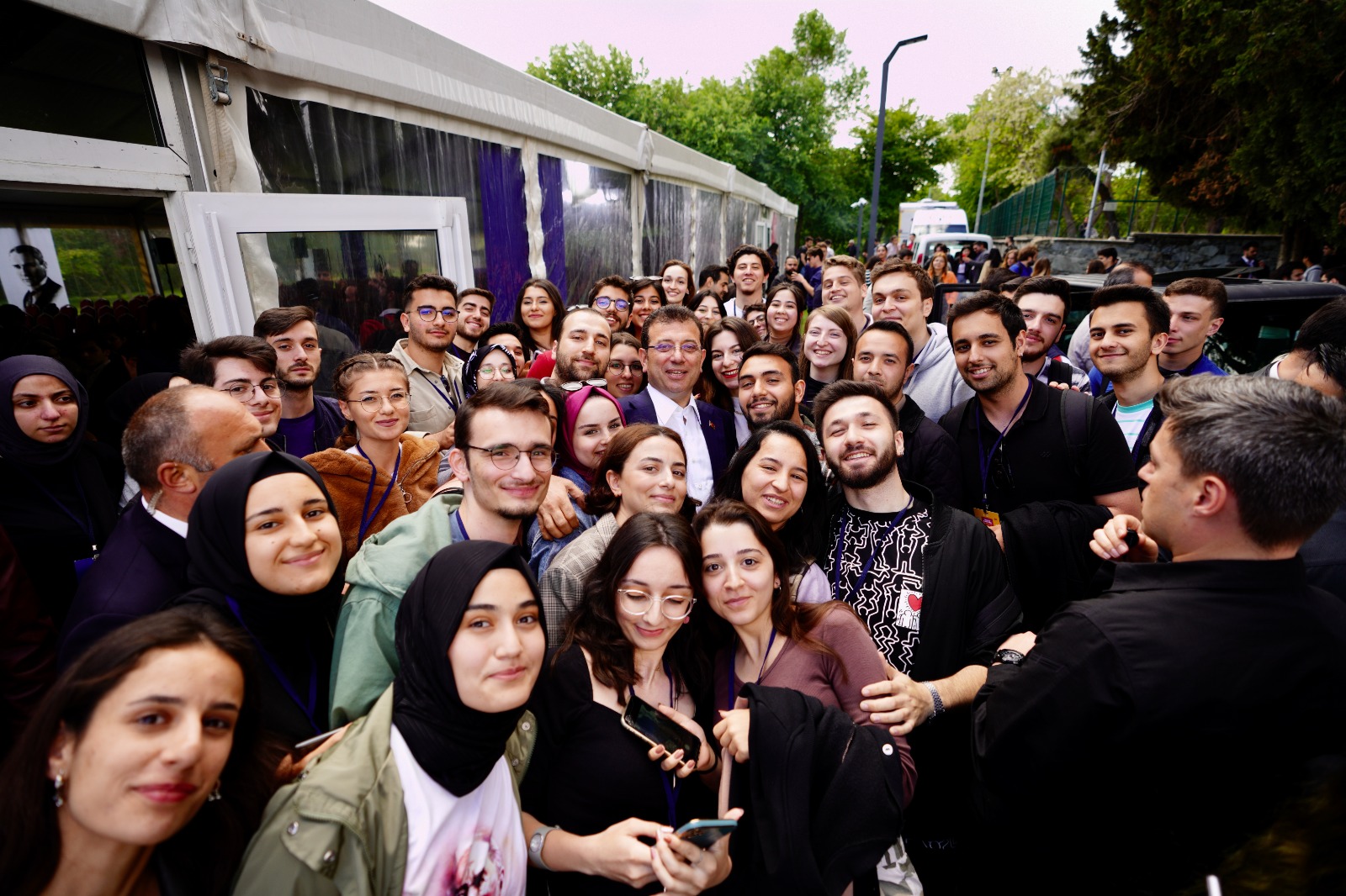 İBB’den Cumhuriyet’in 100 yılı kapsamında 100 öğrenciye eğitim desteği