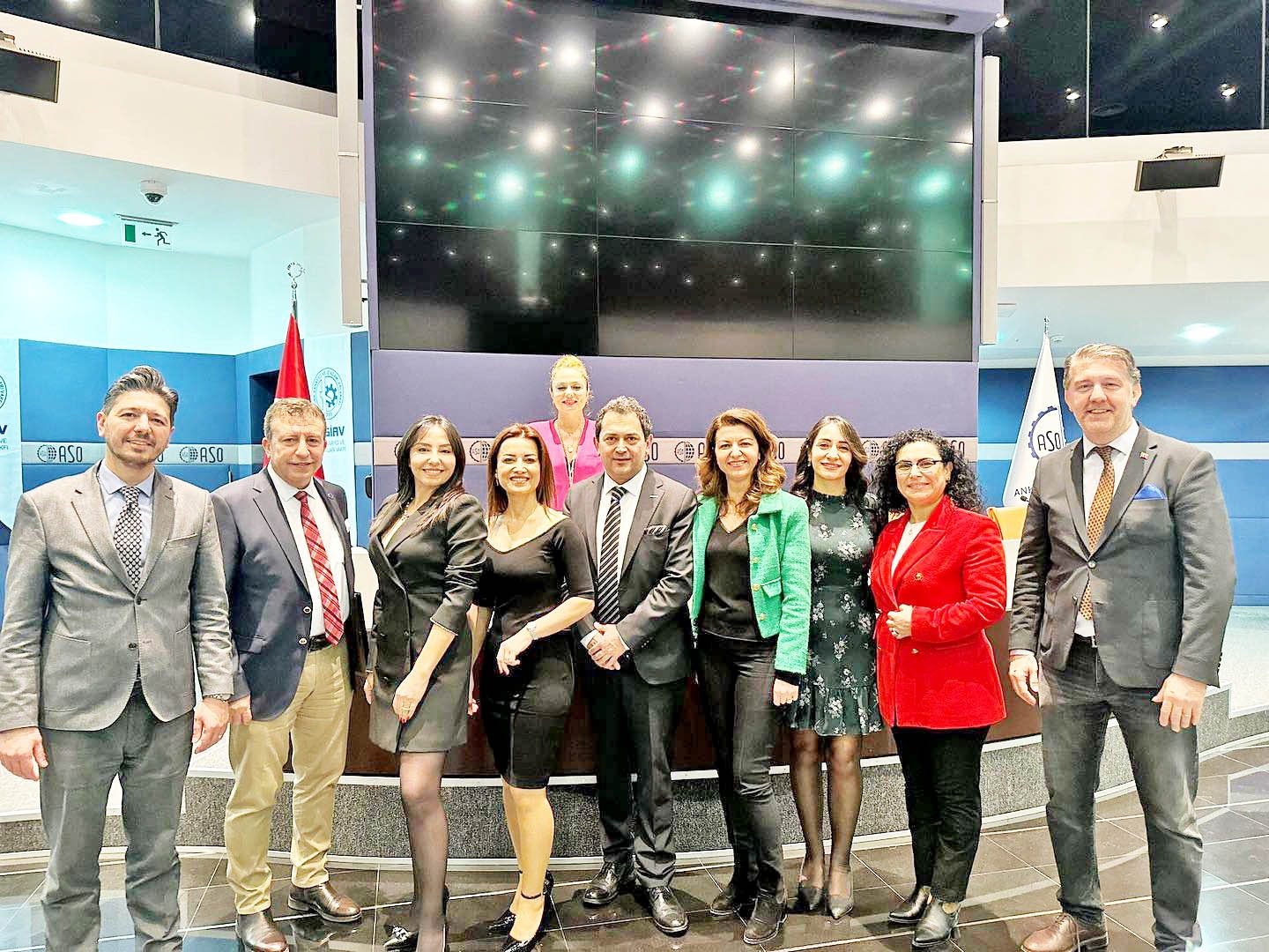 “Sanayinin Çınarlarına” Vefa Ödülü