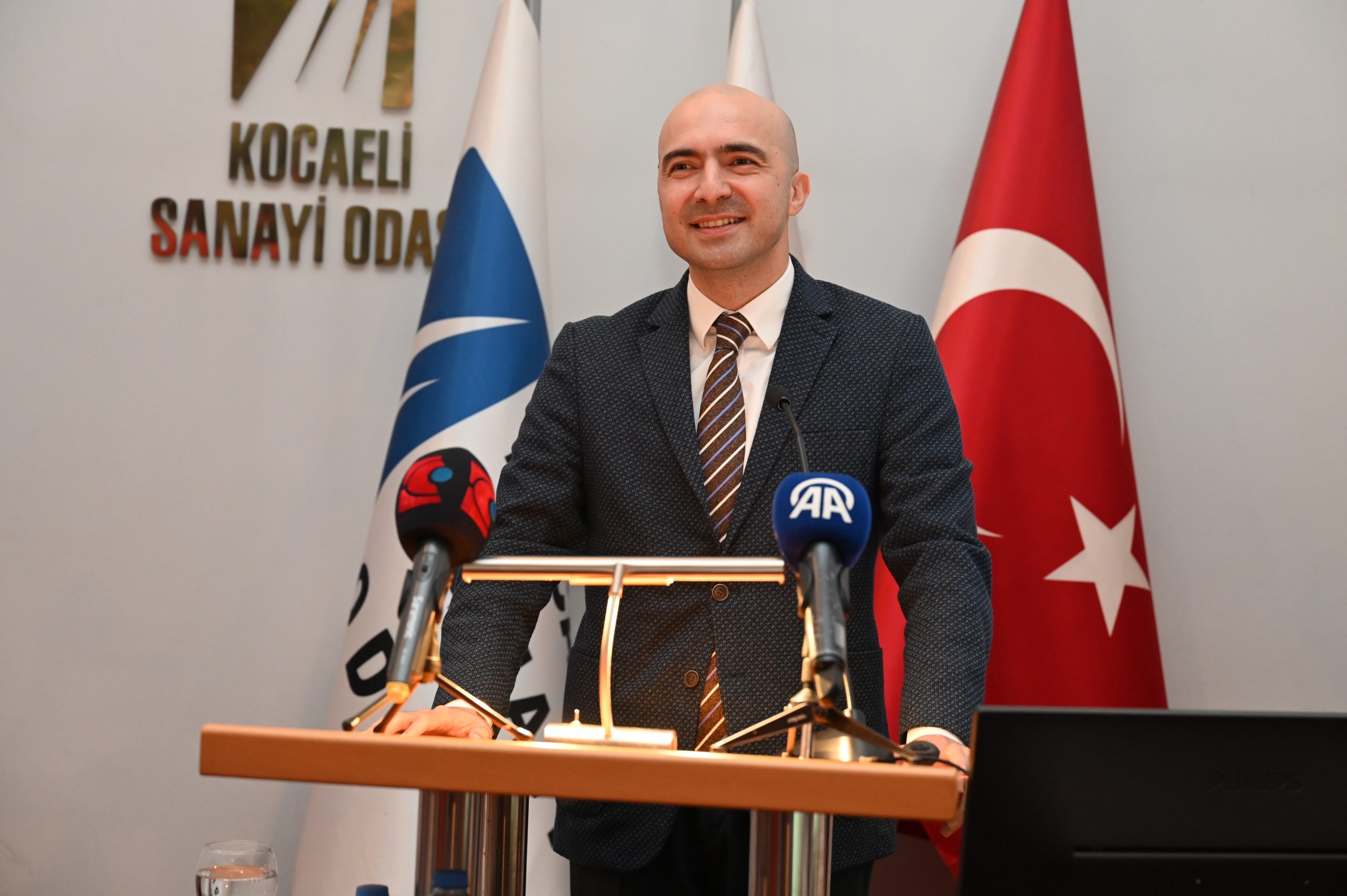 KSO Meclisine KOSGEB Başkanı Ahmet Serdar İbrahimcioğlu konuk oldu