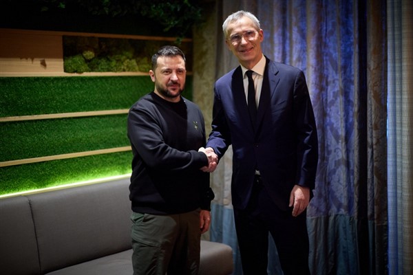 Zelenski, Davos’ta NATO Genel Sekreteri Stoltenberg ile bir araya geldi