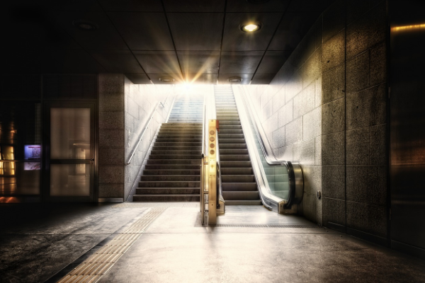 Yenikapı-Hacıosman metrosunda intihar girişimi