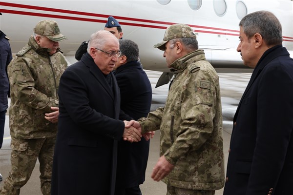 Bakan Güler ve komutanlar Şırnak’a gitti