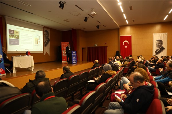 İBB, vektörlerle mücadelede dinamik çözümler çalıştayı düzenledi