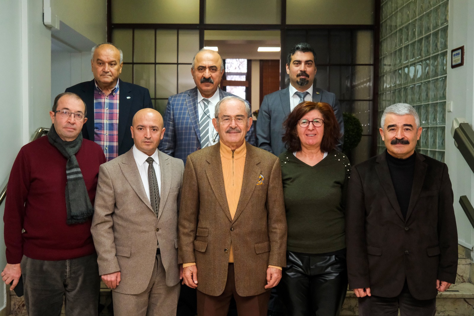 Vakıf yönetiminden Başkan Büyükerşen’e ziyaret