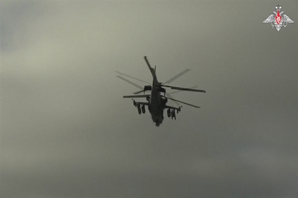 Rusya’nın Ukrayna’daki akaryakıt depolarını vurduğu belirtiliyor