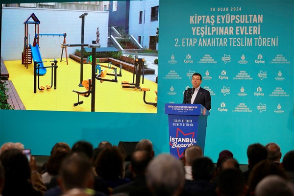 Eyüpsultan Yeşilpınar Evleri ikinci etap anahtar teslim töreni düzenlendi