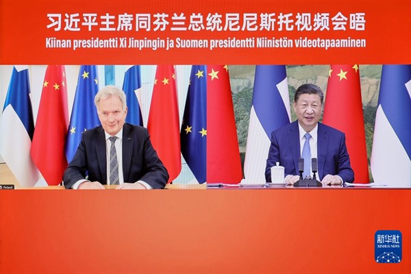 Xi, Finlandiya Devlet Başkanı Niinistö ile video konferans görüşmesi gerçekleştirdi