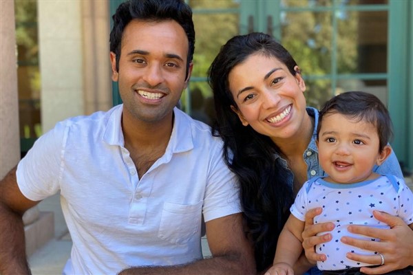 ABD’de Vivek Ramaswamy, Trump lehine başkan adaylığından çekildi