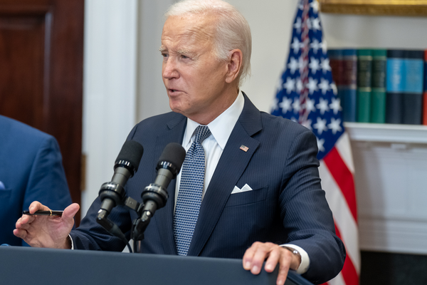 Biden: “Yüksek Mahkeme kararı, kürtaj yasağının yeniden yürürlüğe girmesine izin veriyor”