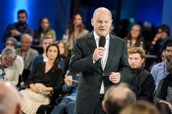 Scholz: “Ülkemizin tarihindeki en yüksek istihdam seviyesini kaydediyoruz”