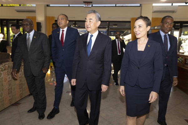 “Çin her zaman adaletin yanındadır ve gelişmekte olan ülkelerle aynı saftadır”