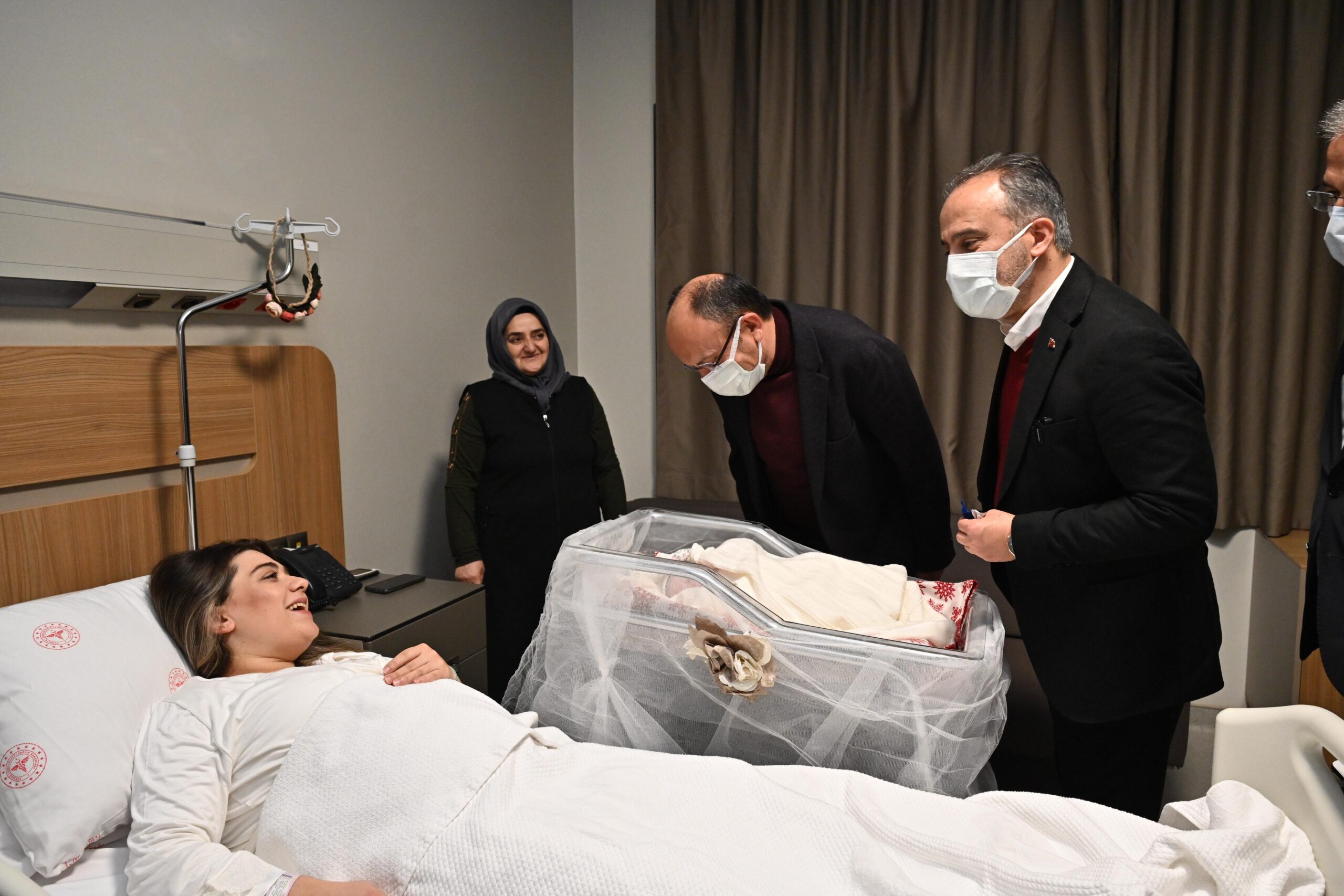 Bursa’da yeni yılın ilk bebekleri