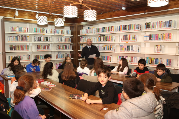 Nilüfer’de çocuklar eleştirel düşünmeyi öğrendi