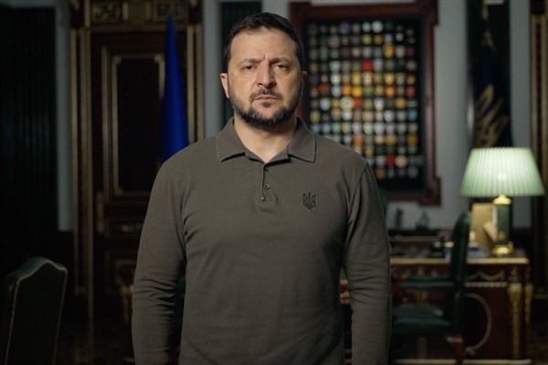 Zelenski: “Gök koruyucularımız ülkemizi korumak için yorulmadan çalışıyorlar”