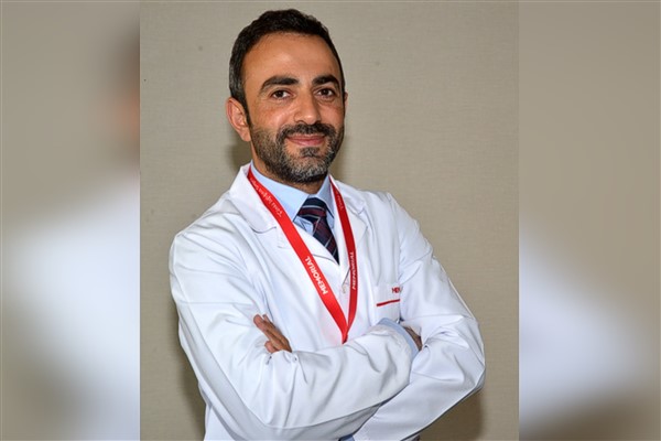 Ofis yaşamında bel ve boyun fıtıklarına karşı önleminizi alın