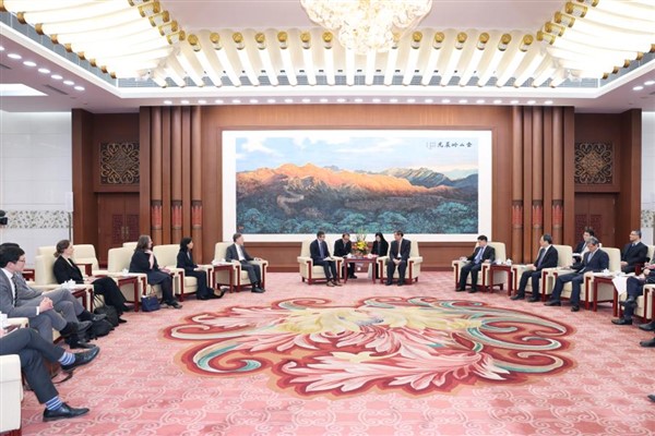 “Çin ve ABD finans alanındaki iş birliği eğilimini pekiştirmeli”