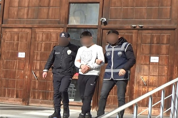 Rize’de 47 yıl kesinleşmiş hapis cezası olan şahıs yakalandı