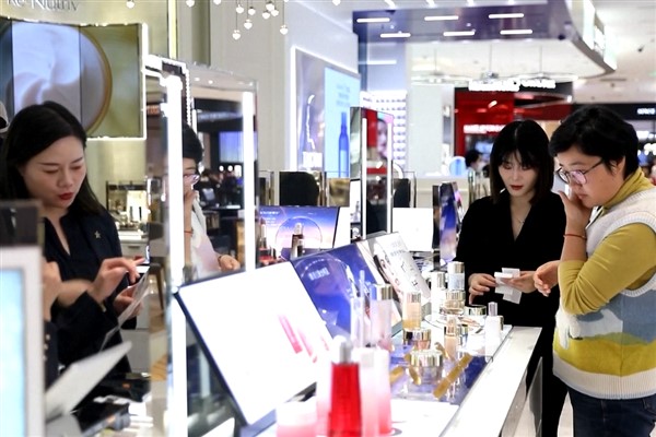 Çin’in hizmet sektörü aralık ayında genişledi