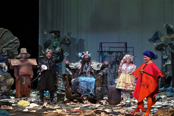 “Çöpsüz Dünya” oyunu seyirciyle buluşuyor