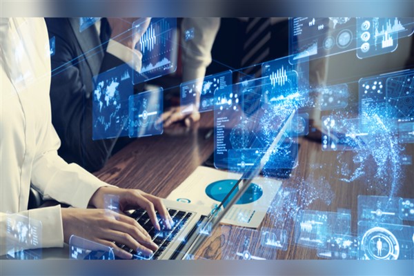 Çin’de elektronik iletişim araçlarına yatırım yüzde 9,3 oranında arttı