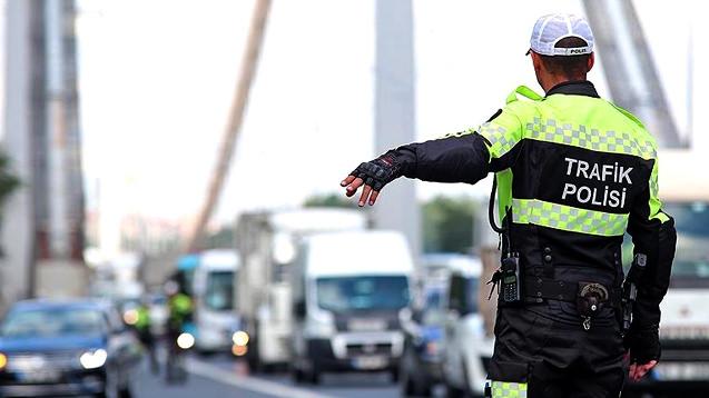 Milyonlarca vatandaşı ilgilendiriyor! Trafik cezası ödemelerinde yeni dönem...