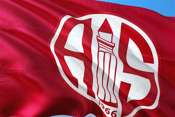 Bitexen Antalyaspor, İsrailli oyuncu Jehezkel’i kadro dışı bıraktı