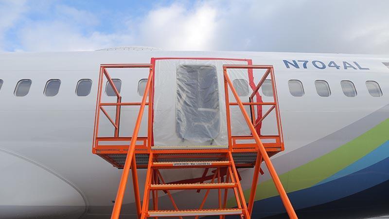 FAA, MAX 9’ların kapı dizaynına sahip diğer uçaklarda inceleme tavsiye etti