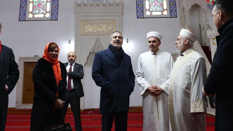 Bakan Fidan, Kadı Seyfullah Efendi Camii’ni ziyaret etti