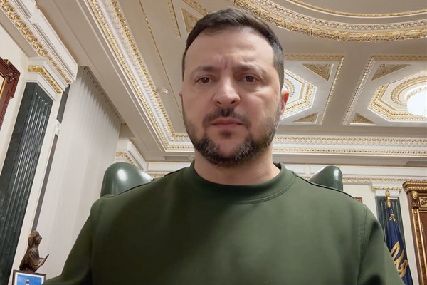 Zelenski: “Rusların, Ukraynalı savaş esirlerinin hayatlarıyla oynadığı açıktır”