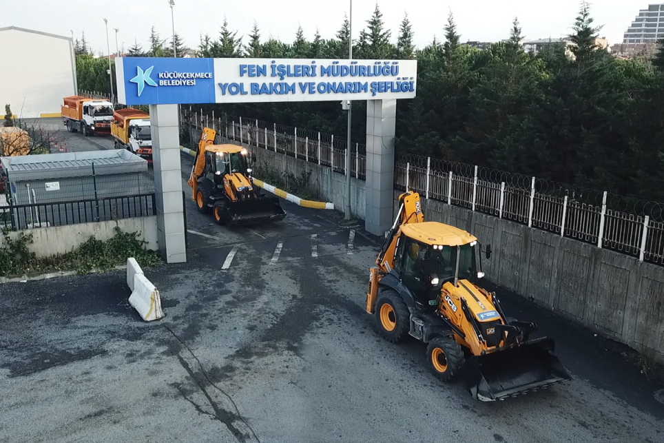 Küçükçekmece’de kar hazırlıkları tamamlandı