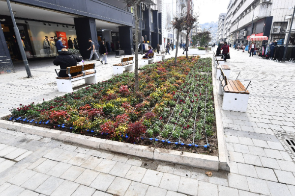 Kemeraltı Çarşısı’nda yenileme projesinin ilk etabı tamamlandı