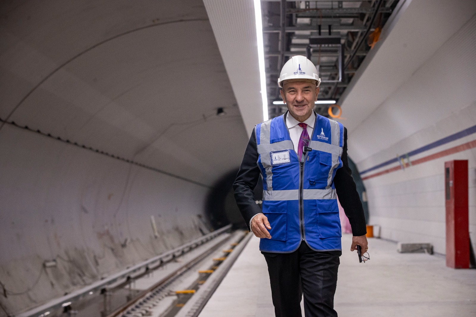 Başkan Soyer: ”Metroyu vadettiğimiz tarihte hep beraber açacağız”