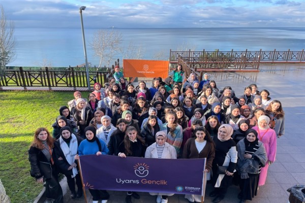 Konukevi Kız Yurdu öğrencileri Kocaeli’nde kamp yaptı